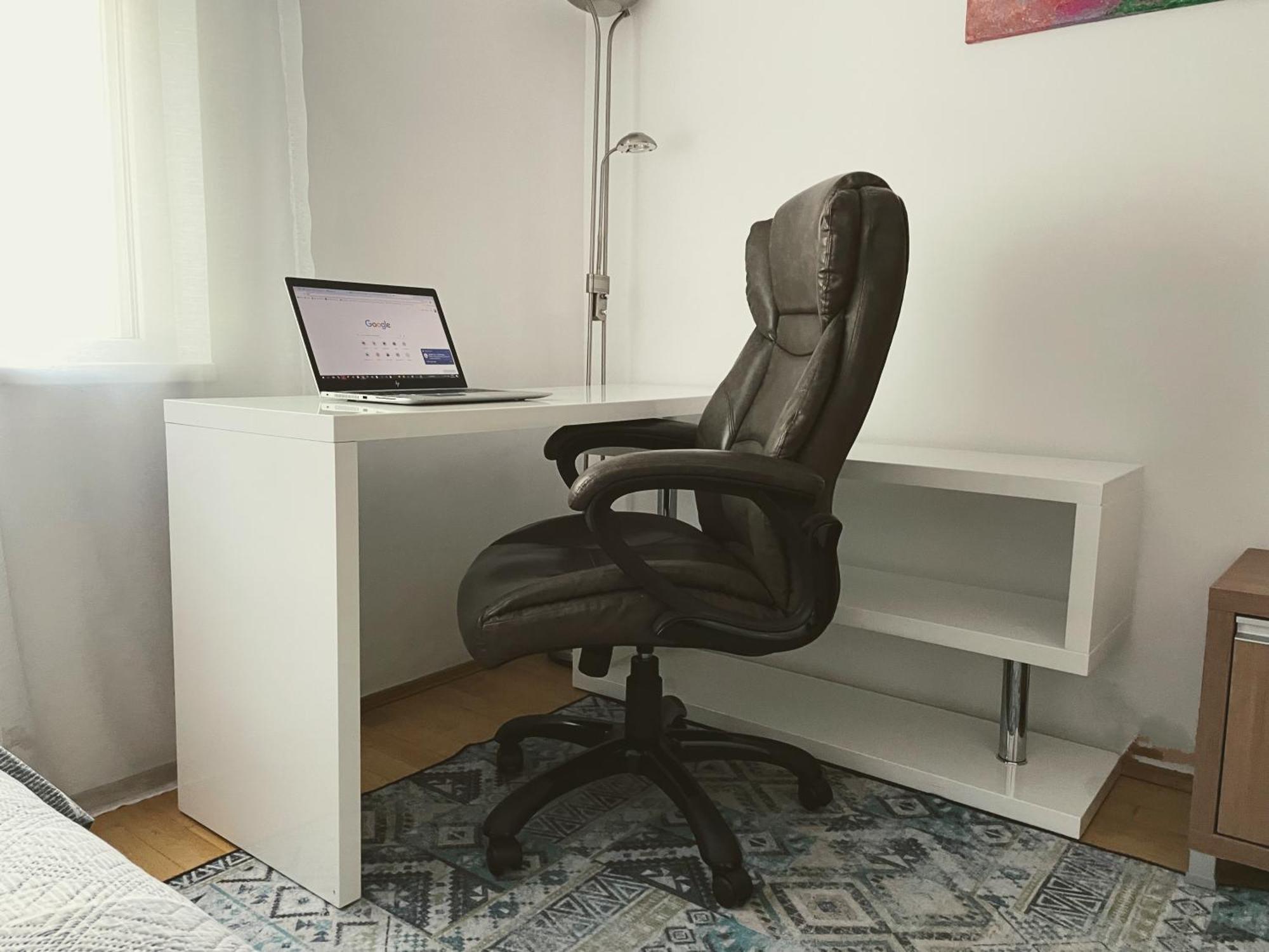 Modern Apartment With Self Check-In Timisoara Esterno foto